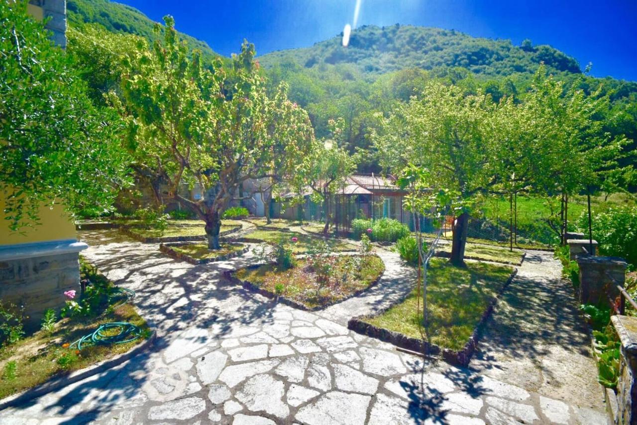 Villa Silvana Perledo Exteriör bild