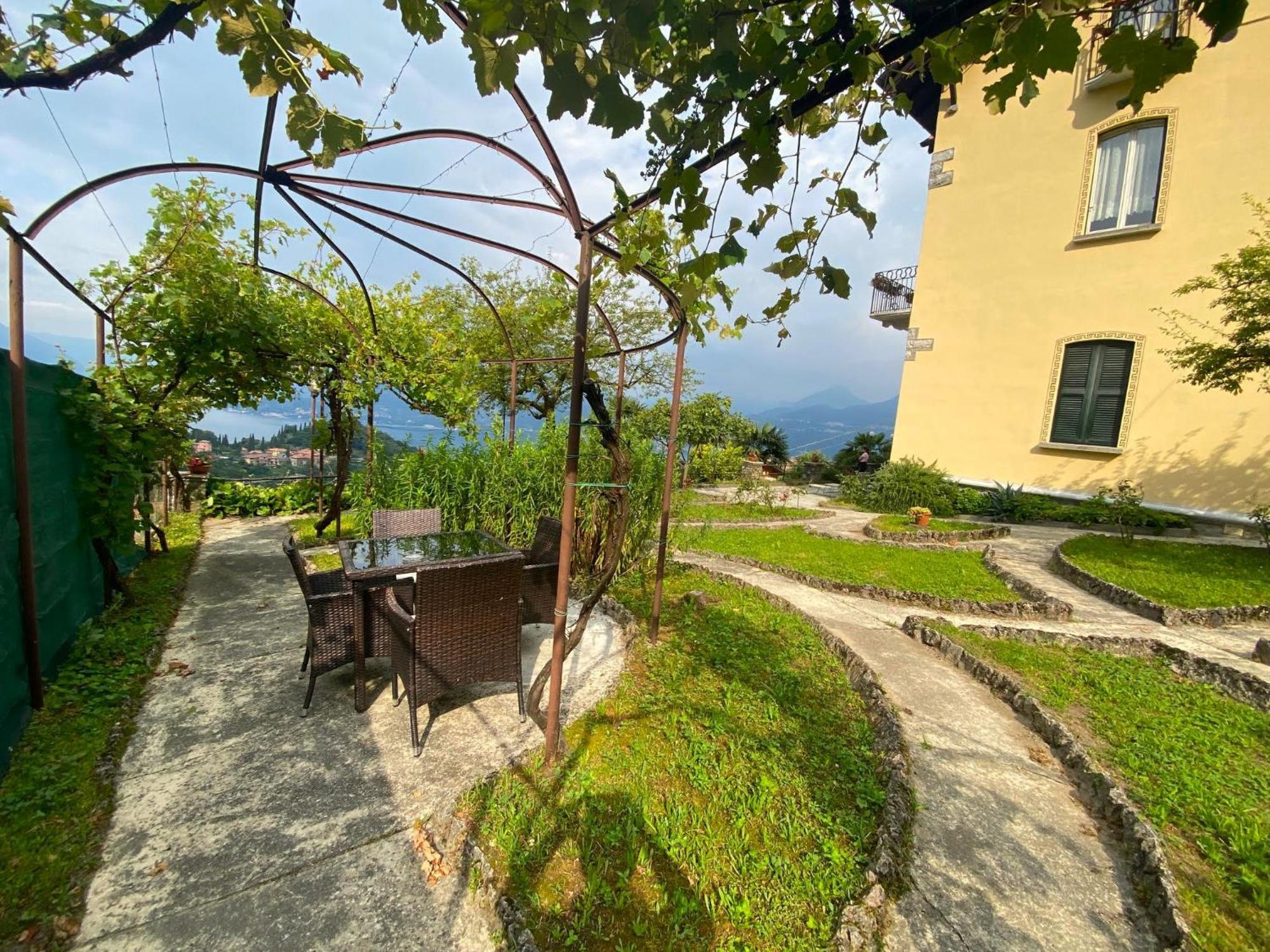 Villa Silvana Perledo Exteriör bild