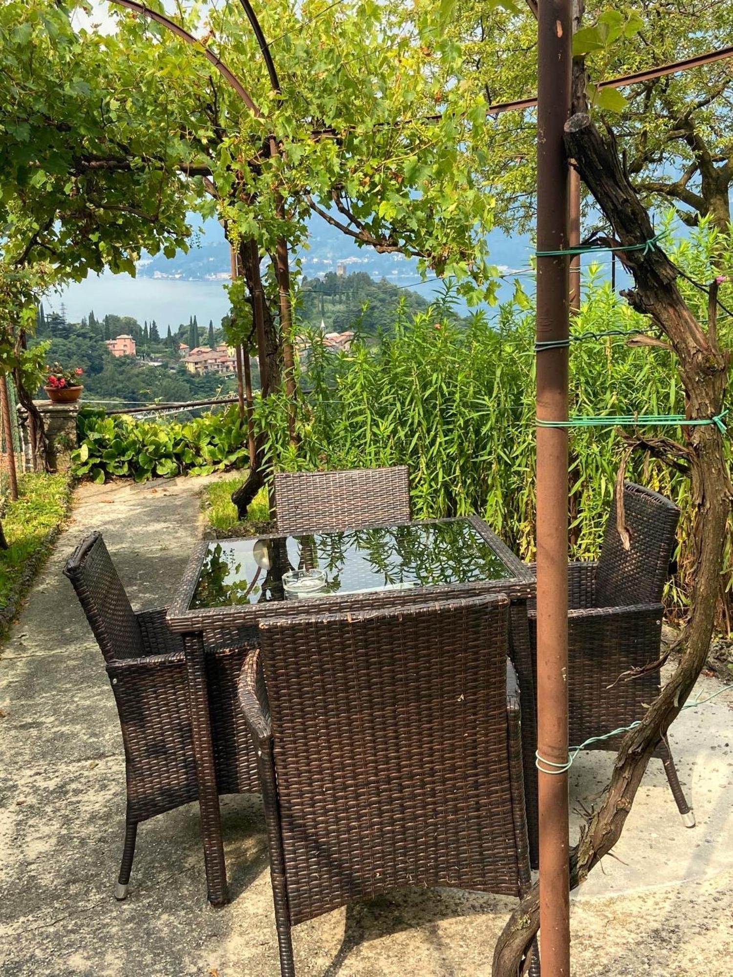 Villa Silvana Perledo Exteriör bild